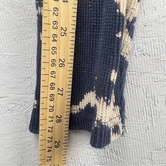 Aeropostale Navy and Cream Splatter Long Sleeve Graphic Thermal 2XL Y2K Grunge - Picture 10 of 10